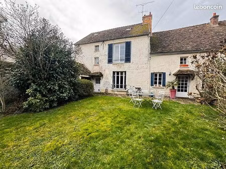 maison 7 pièces 163 m²