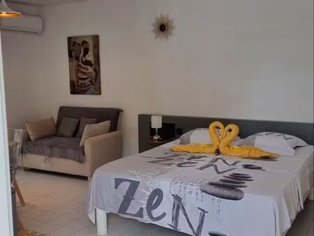 studio meublé et équipé avec citerne tampon