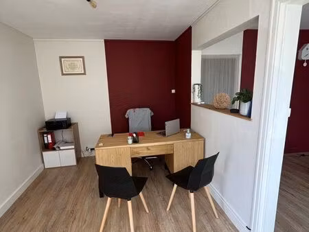 sous-location cabinet paramédical