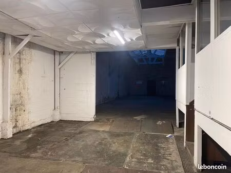 local d'activité montreuil