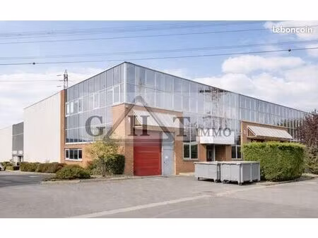 local bureaux 410 m²