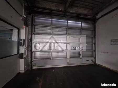 local bureaux 632 m²