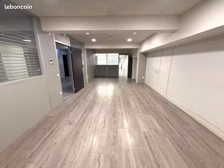 bureaux 146 m² pantin