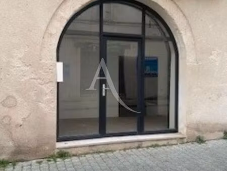 local commercial 30 m² la rochelle