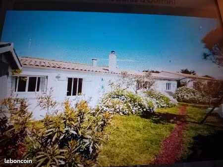 belle longère proche du phare