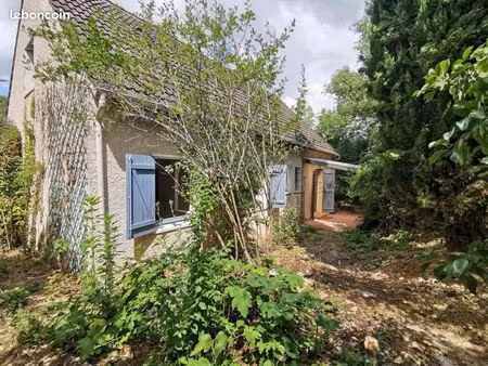 maison 5 pièces 147 m²