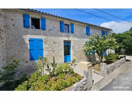 charentaise rénovée en vente