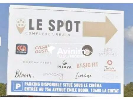 local commercial à vendre