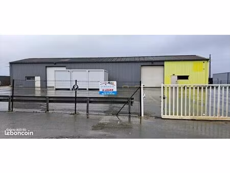 local 366 m² saint-georges-des-coteaux