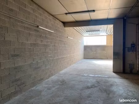 local 80m2 artisanal entrepôt activité