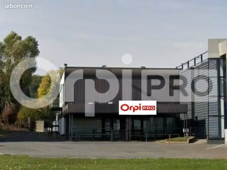 local d'activité 180 m²