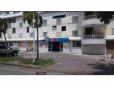 local en rez de chaussée