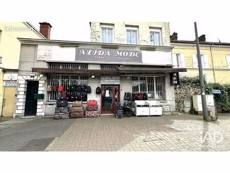 boutique 88 m² longjumeau