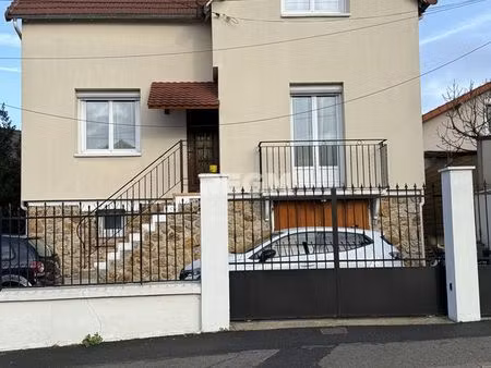 maison 5 pièces 94 m²