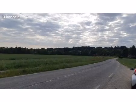 terrain 1 520 m² santeny