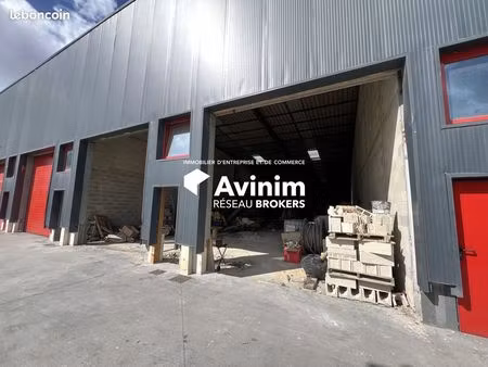 local 400 m² saint-germain-lès-arpajon