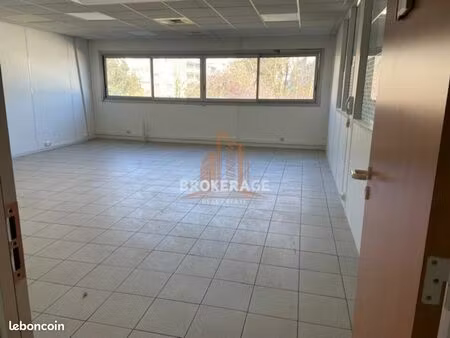 bureaux 178 m² fontenay-sous-bois
