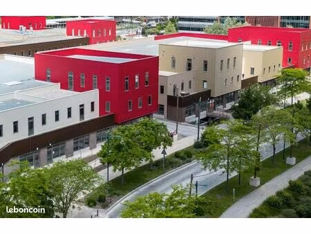 local bureaux 1 820 m²