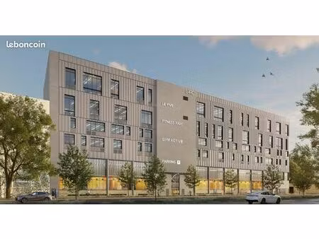 local bureaux 331 m²