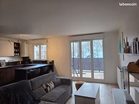 location 3 pièces meublé rénové avec terrasse – villeneuve-la-garenne