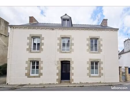 propriété 4 pièces 125 m²