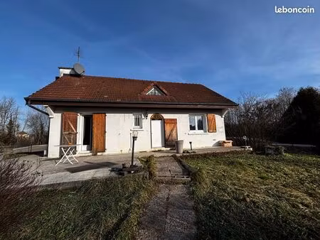 maison 4 pièces 93 m²