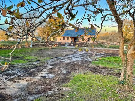 terrain tredrez-locquemeau