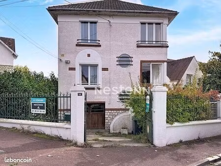 maison 5 pièces 100 m²