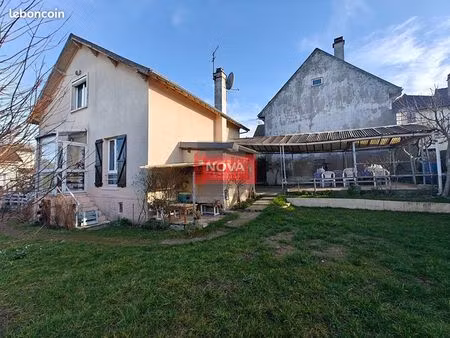 pavillon 5 pièces 110 m²