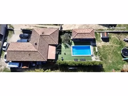 villa 5 pièces 120 m²