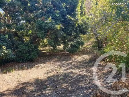 terrain 412 m² saint paul