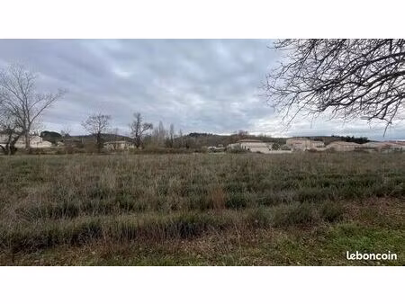 terrain 400 m² puygiron