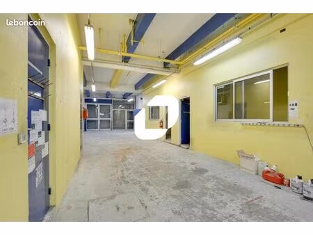 local d'activité 480 m²