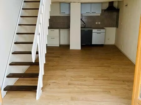 maison de village  54m