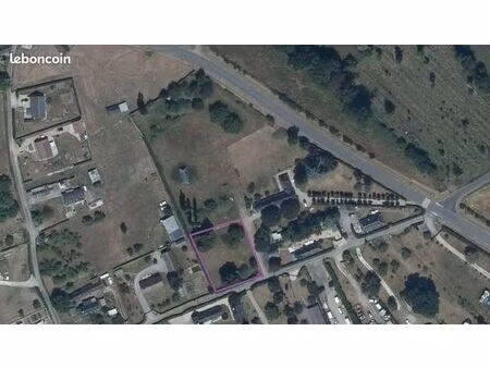 terrain 1300 m² brionne