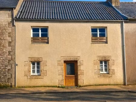 maison 2 pièces 70 m²