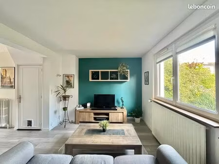 maison 3 chambres  jardin  garage  sous-sol