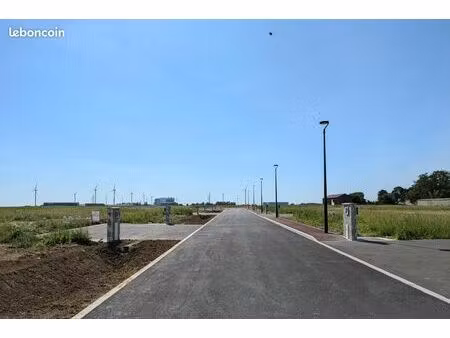 terrain 608 m² ouarville