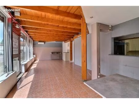 local commercial 113 m² saint sever