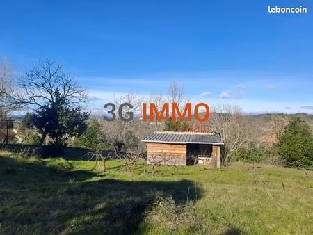 terrain 1 001 m² ales