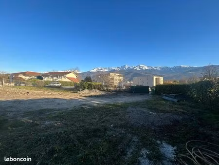 terrain montbonnot saint martin