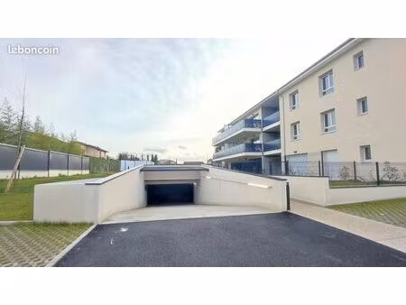 garage/box tignieu jameyzieu