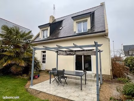 maison 6 pièces 104 m²
