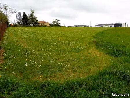 terrain 1 107 m² riberac