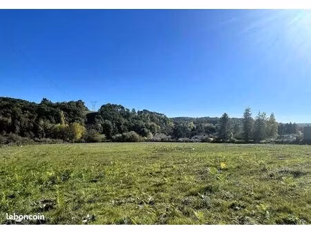 terrain 1 650 m² villamblard