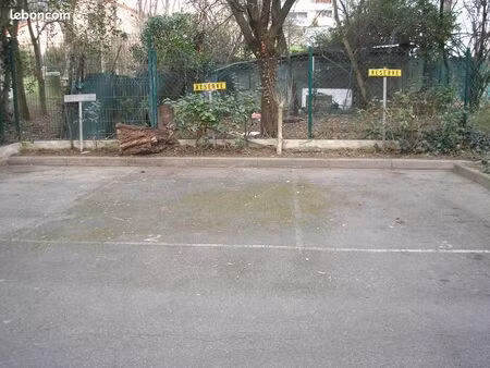 parking aérien 31500 toulouse   impasse lartigues