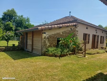 maison de campagne dans le gers