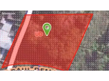 terrain divisible en 2  3 ou 04 lots