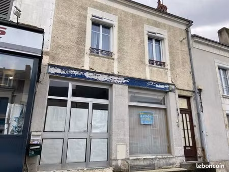 immeuble 130 m² issoudun