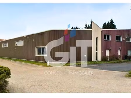 local industriel 2 500 m²